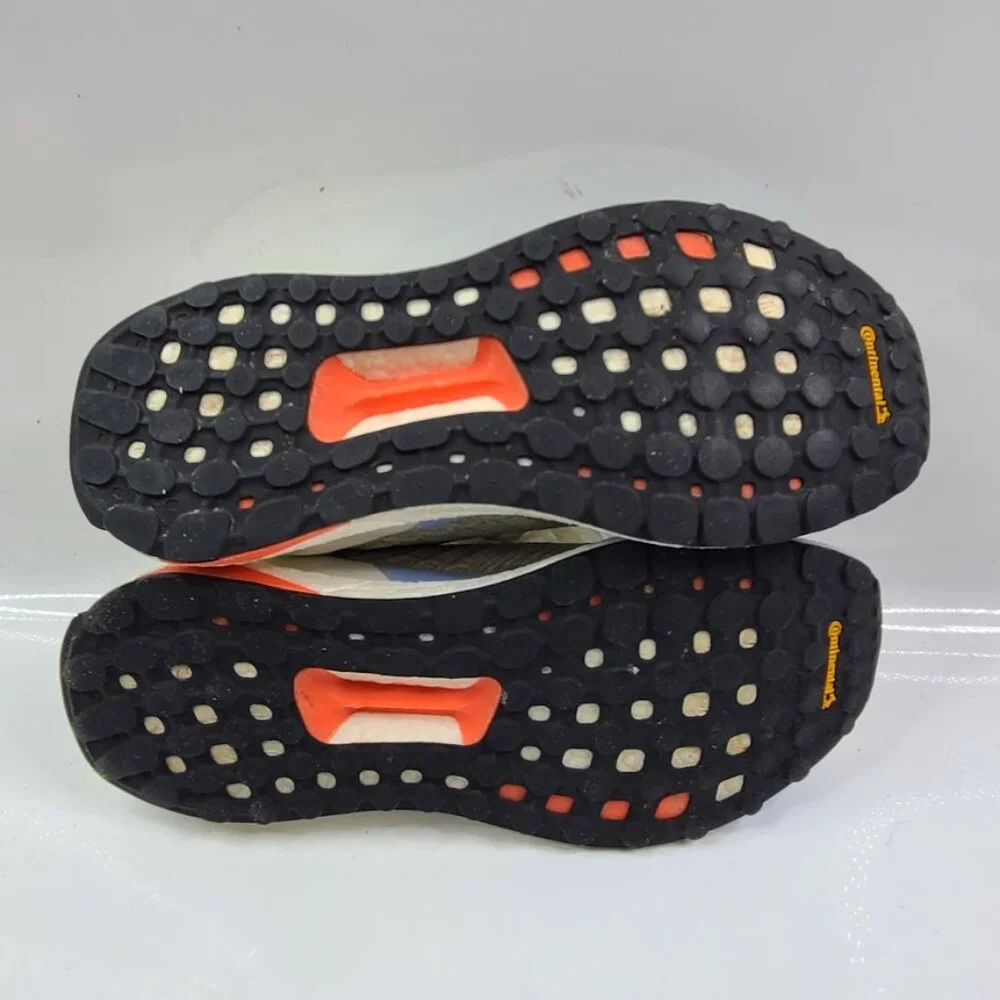 Adidas men tan